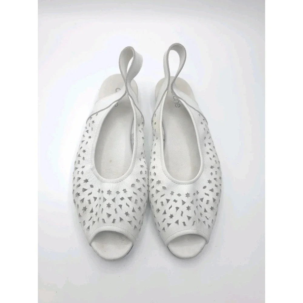 Arche Star Laser-Cut Leather Slingback Sandals White Size 39
